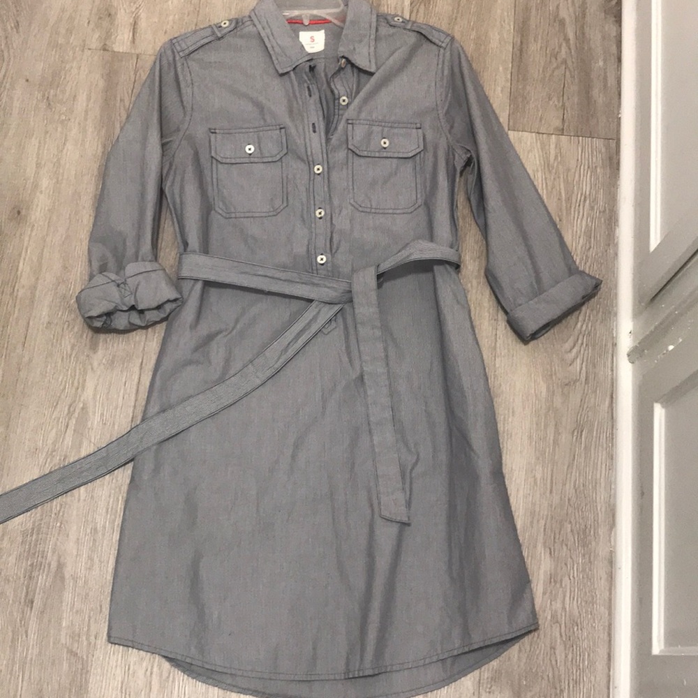 COPY - Gap shirtdress, blue & white pinstripes